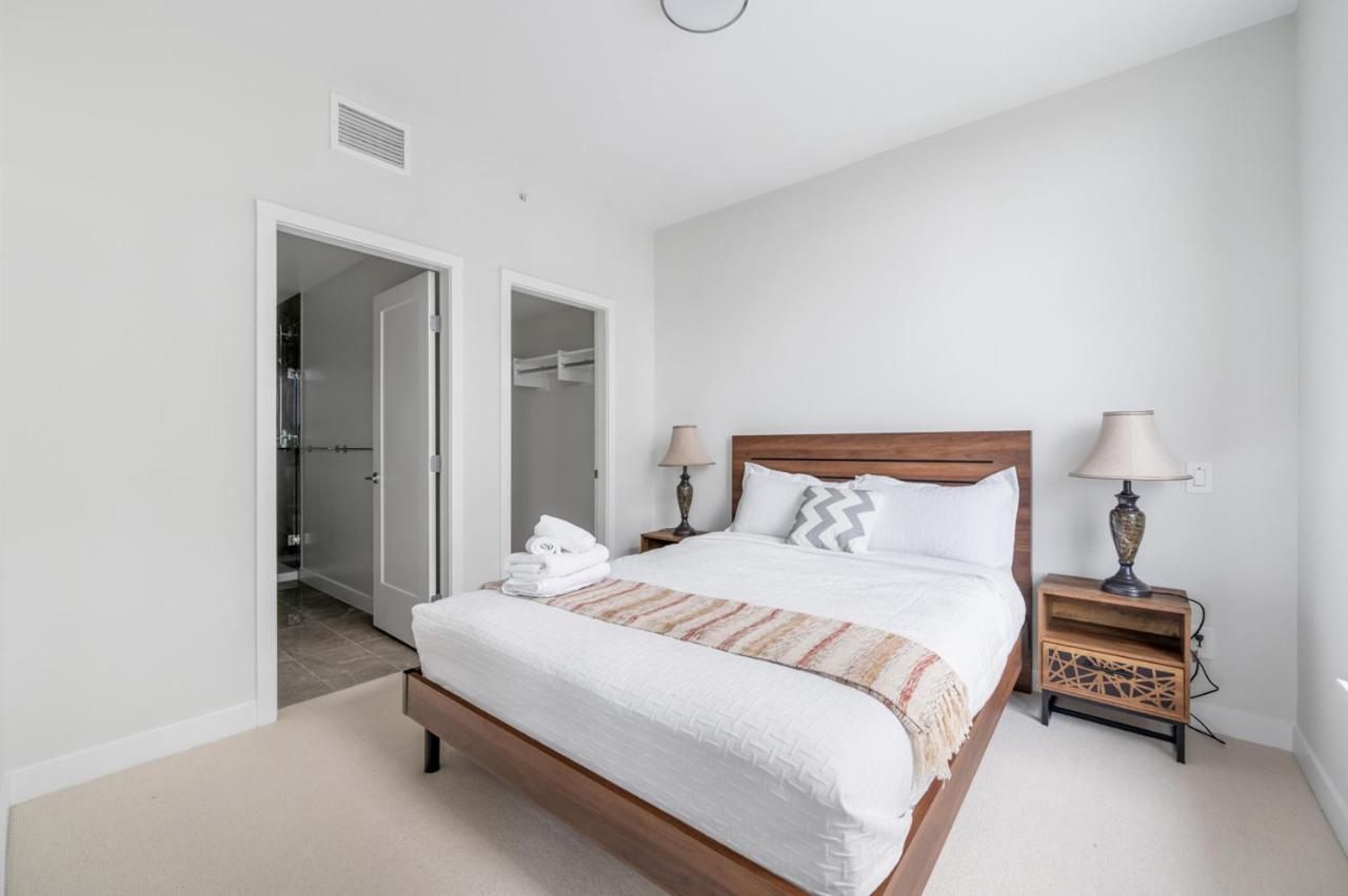 Urban Oasis: Stylish Apartment Retreat At Ubc Ванкувер Екстер'єр фото